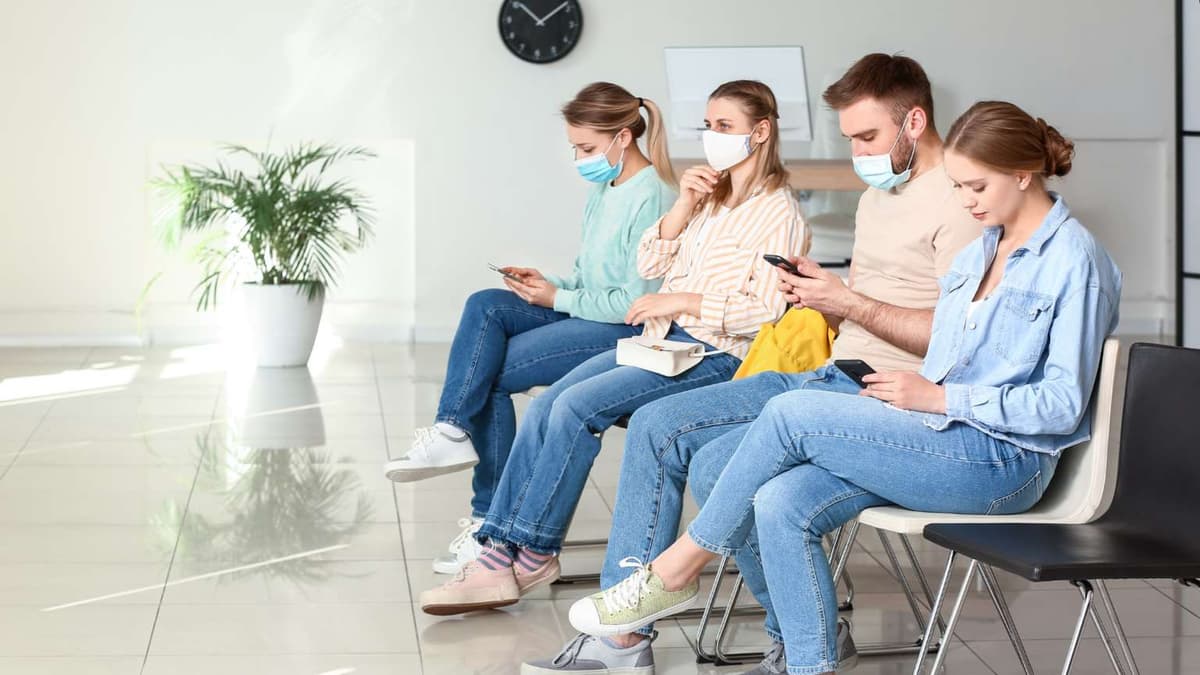 Token display system in waiting room